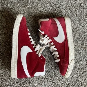 Kids Nike Blazer Mid '77 GS 'Gym Red' White/Red Skate Shoes DA4672-600